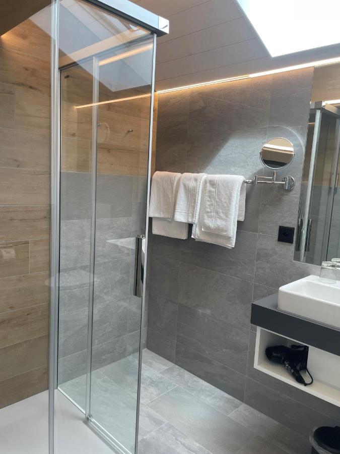 Boutique Hotel Corbetta - Spa 60M2 - La Montagne A 5 Minutes De L'Autoroute A12 Aux Paccots Sur Montreux - Nouveau Loft Familial - Profitez Du Lac Leman Et Des Montagnes En Meme Temps Les Paccots エクステリア 写真