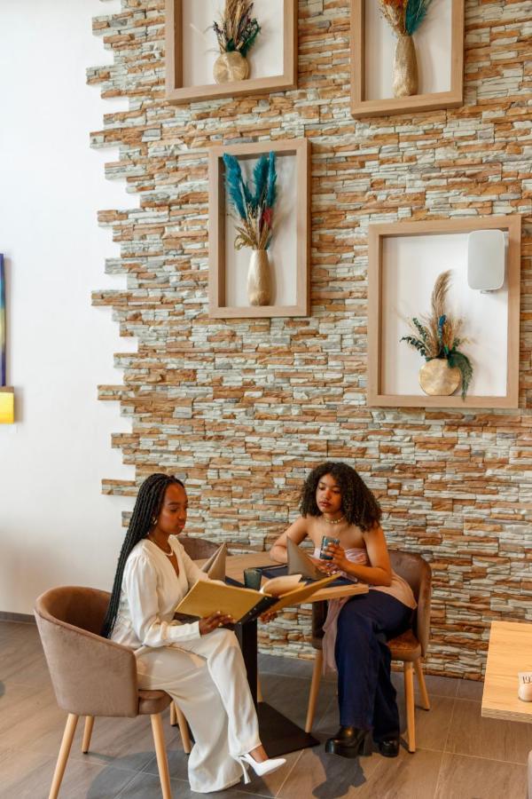 Boutique Hotel Corbetta - Spa 60M2 - La Montagne A 5 Minutes De L'Autoroute A12 Aux Paccots Sur Montreux - Nouveau Loft Familial - Profitez Du Lac Leman Et Des Montagnes En Meme Temps Les Paccots エクステリア 写真