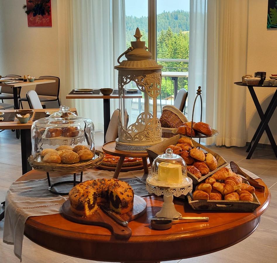 Boutique Hotel Corbetta - Spa 60M2 - La Montagne A 5 Minutes De L'Autoroute A12 Aux Paccots Sur Montreux - Nouveau Loft Familial - Profitez Du Lac Leman Et Des Montagnes En Meme Temps Les Paccots エクステリア 写真