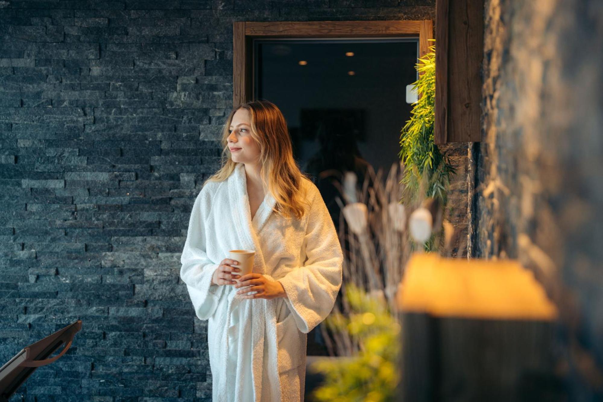 Boutique Hotel Corbetta - Spa 60M2 - La Montagne A 5 Minutes De L'Autoroute A12 Aux Paccots Sur Montreux - Nouveau Loft Familial - Profitez Du Lac Leman Et Des Montagnes En Meme Temps Les Paccots エクステリア 写真