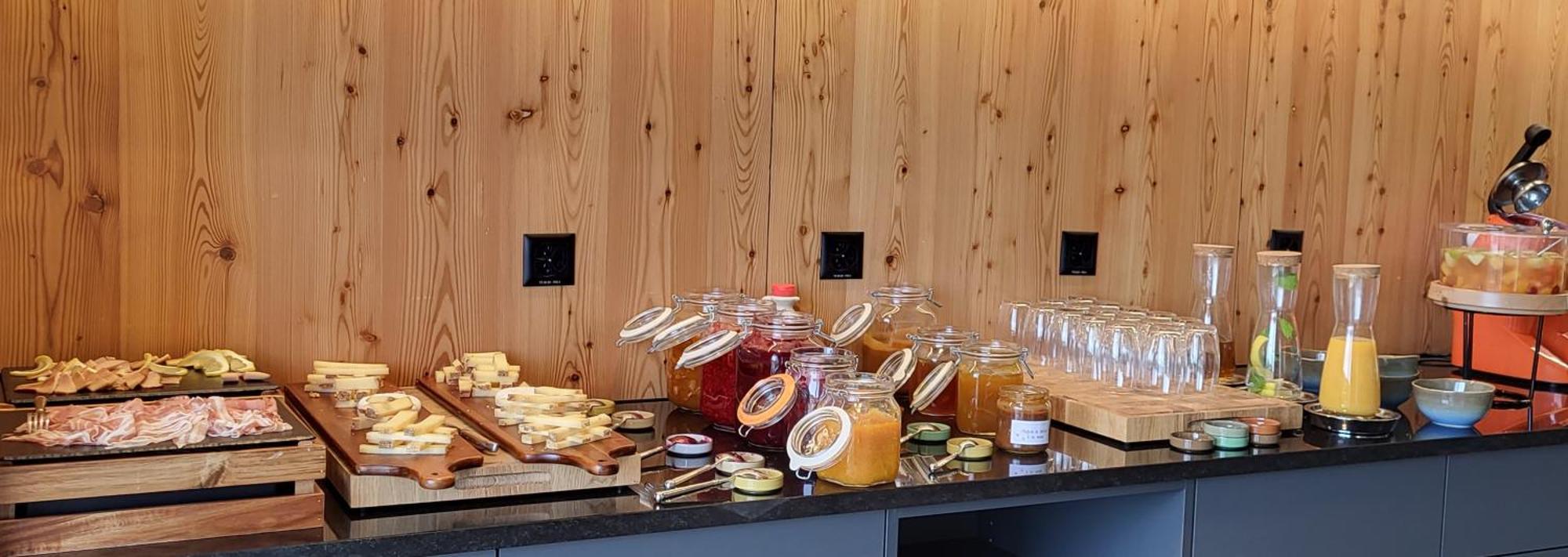 Boutique Hotel Corbetta - Spa 60M2 - La Montagne A 5 Minutes De L'Autoroute A12 Aux Paccots Sur Montreux - Nouveau Loft Familial - Profitez Du Lac Leman Et Des Montagnes En Meme Temps Les Paccots エクステリア 写真