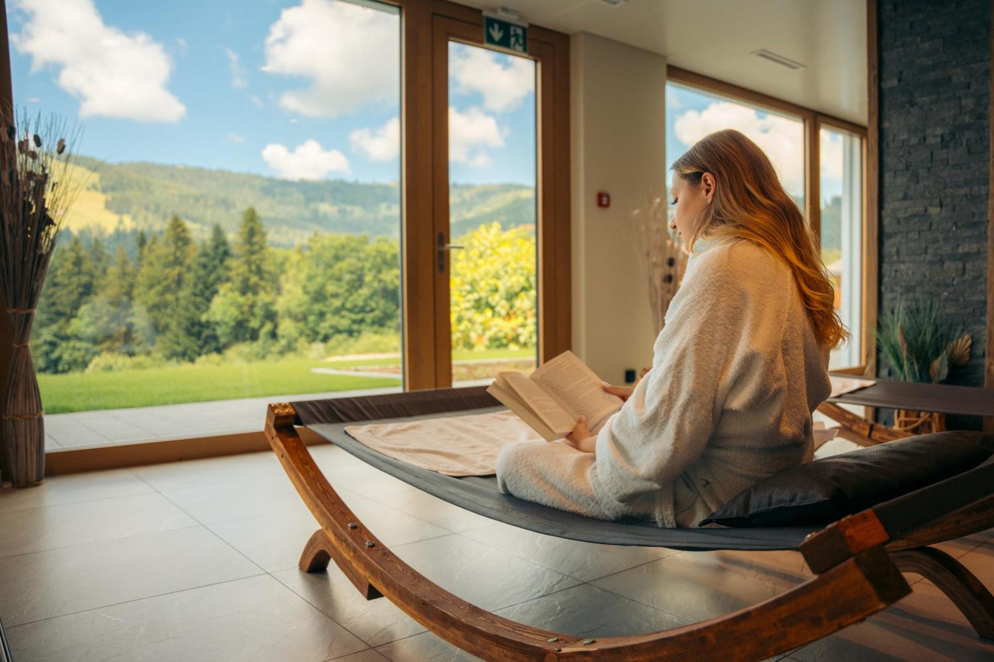 Boutique Hotel Corbetta - Spa 60M2 - La Montagne A 5 Minutes De L'Autoroute A12 Aux Paccots Sur Montreux - Nouveau Loft Familial - Profitez Du Lac Leman Et Des Montagnes En Meme Temps Les Paccots エクステリア 写真