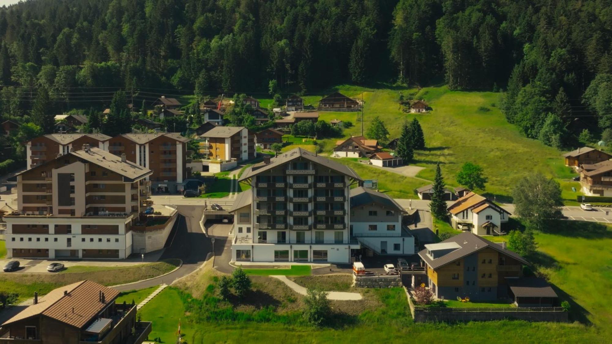 Boutique Hotel Corbetta - Spa 60M2 - La Montagne A 5 Minutes De L'Autoroute A12 Aux Paccots Sur Montreux - Nouveau Loft Familial - Profitez Du Lac Leman Et Des Montagnes En Meme Temps Les Paccots エクステリア 写真