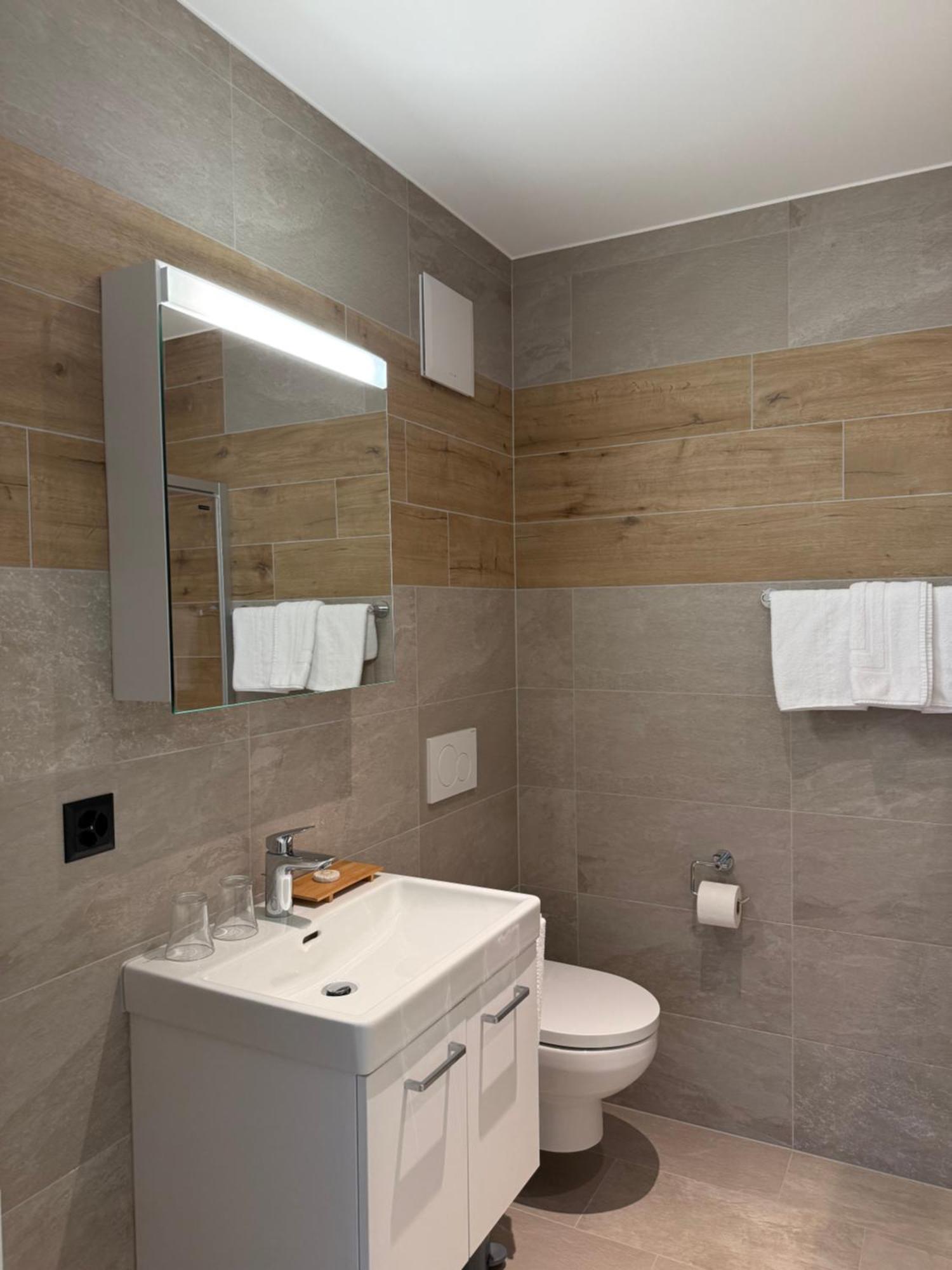 Boutique Hotel Corbetta - Spa 60M2 - La Montagne A 5 Minutes De L'Autoroute A12 Aux Paccots Sur Montreux - Nouveau Loft Familial - Profitez Du Lac Leman Et Des Montagnes En Meme Temps Les Paccots エクステリア 写真